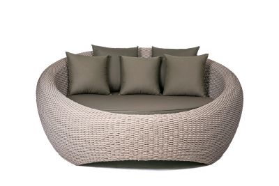 Chaise Casual